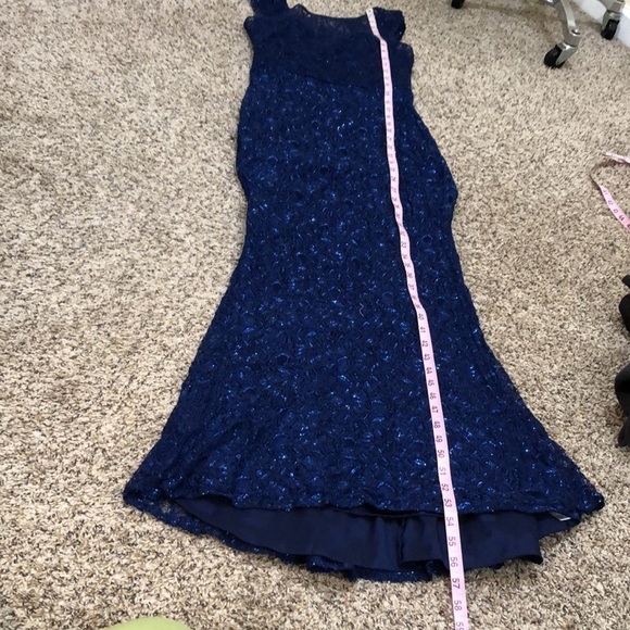 Theia Shimmering Element Gown Formal Maxi Dress Size 4 Metallic Blue Lace - Picture 8 of 11